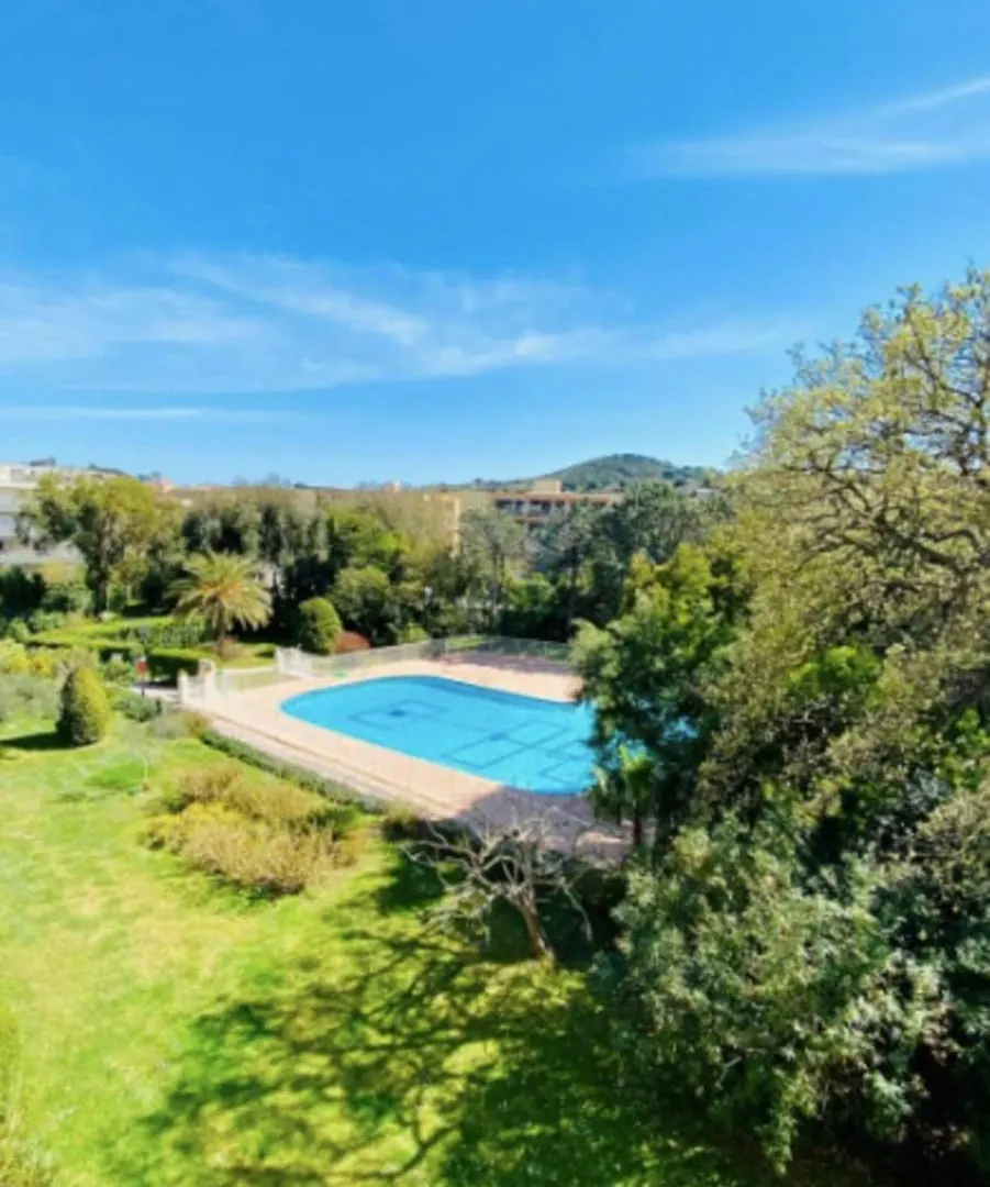 Daire Beautiful Studio With Shared Pool Saint-Tropez